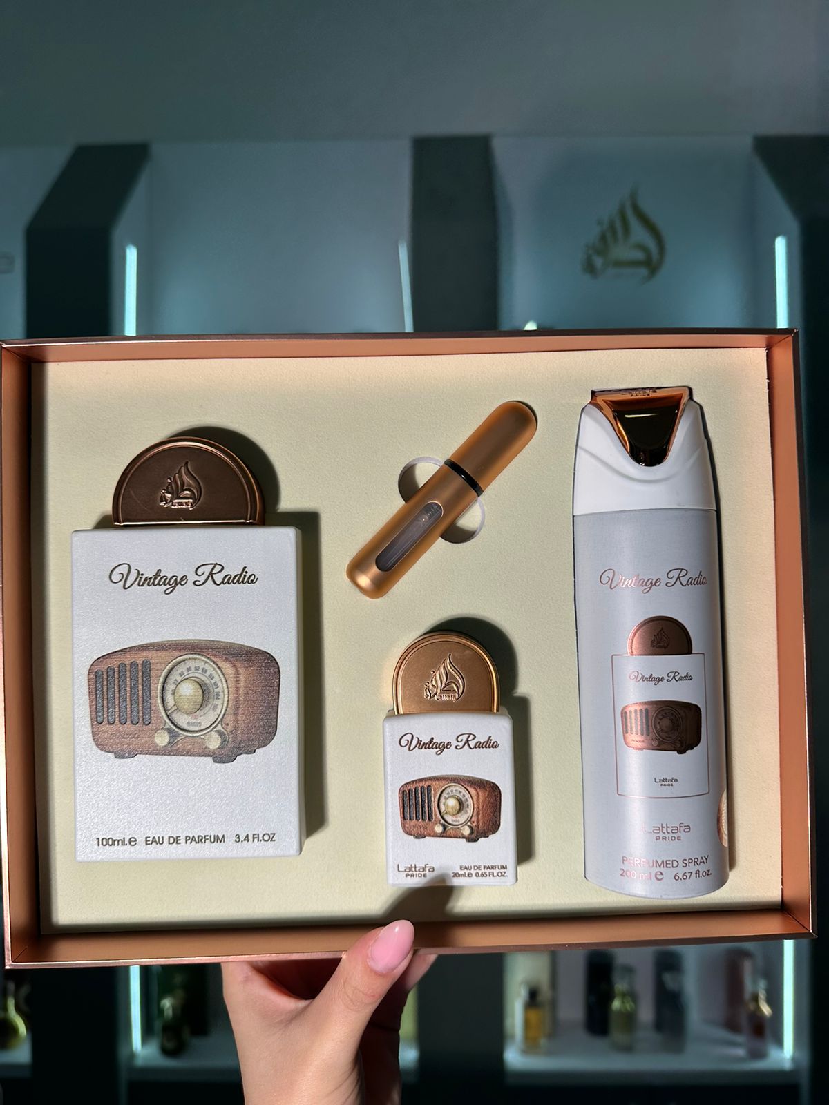 Lattafa Pride Vintage Radio set 3 in 1